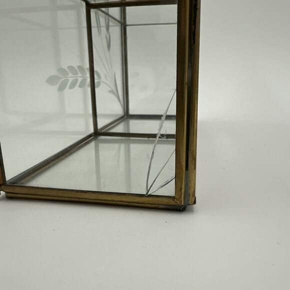 Vtg Brass Glass Mirror Curio Cabinet Shelf Wall Mount / Table Top Read - Picture 5 of 10
